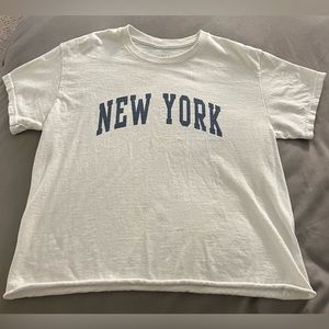 Brandy Melville New York tee